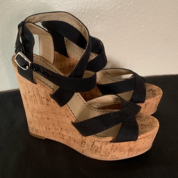 BP Wedge Sandals - Picture 2 of 7